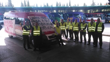 trabajadores de unión bus