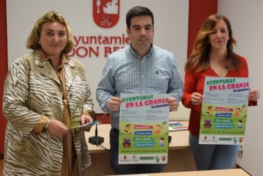 presentación de aventuras en la granja