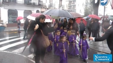 lluvia en la semana santa infantil de Don Benito