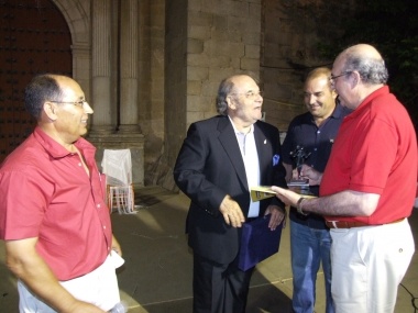 angel valades en un homenaje