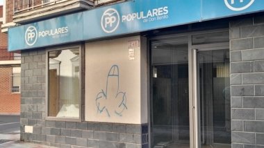 sede pp Don Benito pintada