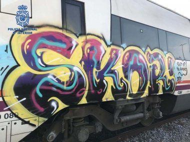 tren pintada