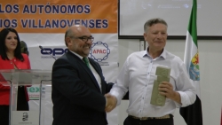 premio a Félix Tamurejo