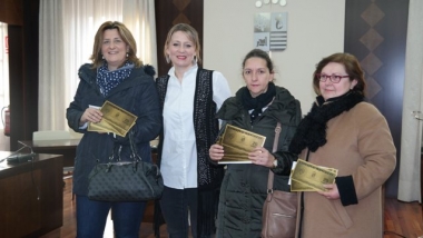 premios de cartas en Villanueva