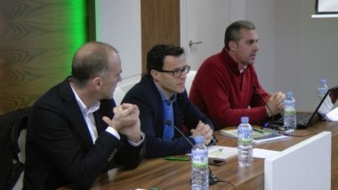 presentación de las ayudas de Adevag