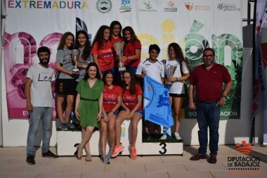 trofeo diputación en Villanueva