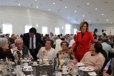 comida mayores Villanueva
