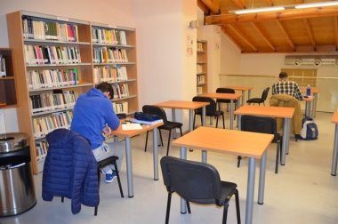 biblioteca Villanueva