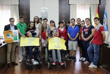 pegada carteles accesibilidad cognitiva
