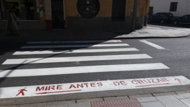 paso de peatones en Villanueva