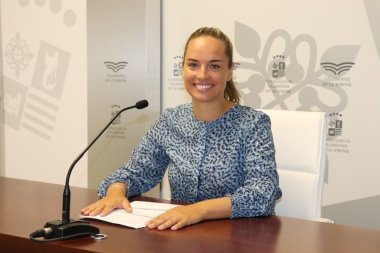 ana mansanet