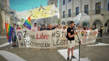 protesta lgtbi villanueva